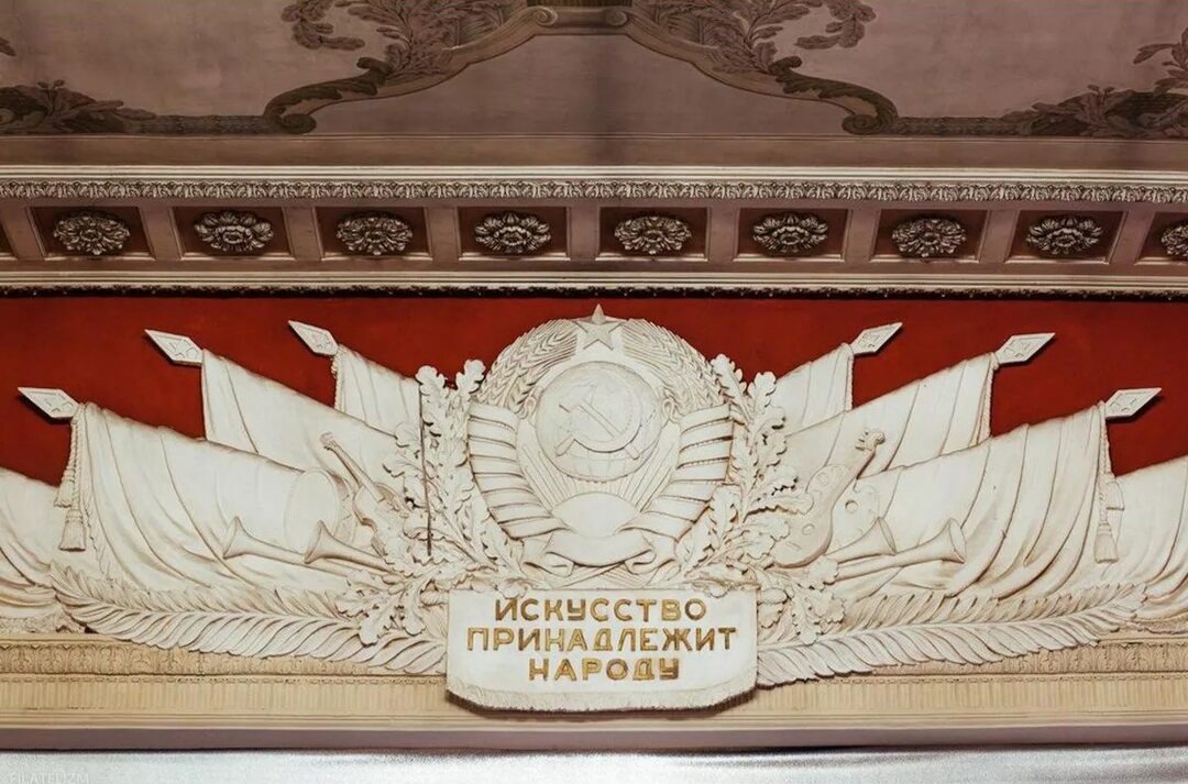 В годы войны на фронт ушла тысяча советских писателей. Каждый третий из этой тысячи не вернулся.

В память о них — фото-тред: Советские писатели в годы Великой Отечественной войны.