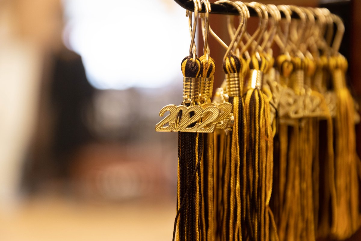 RowanUniversity's tweet photo. Today begins our #Rowan2022 College Commencement ceremonies! 🦉🎓🎉 We are excited to honor the Class of 2022. If you are unable to join us for this special occasion, we will be streaming each ceremony on our YouTube channel. For more info ➡️ https://t.co/nTGWlqtvuS https://t.co/CVHqLKeTaS