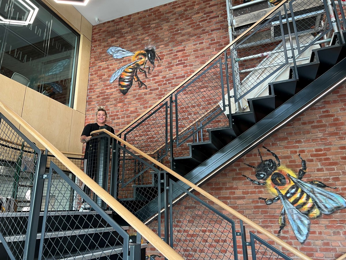 SRA_Architects's tweet photo. We're buzzing about the art work in the stairwell @BeeHouse_MP by fantastic #Bristol artist @sophielongart 👏
@MiltonPark
#HummingSoon
#BeeHouse
#SprayPaintArtist
#BeeMural https://t.co/y8rHyGqdkI