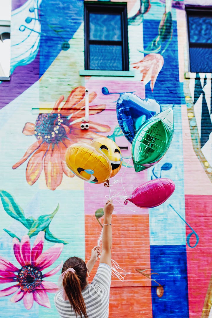 Got that Monday morning feeling! 

#notyourgrandmothersring #classjewelry #highschooljewelry #classring #graduation #highschoolgraduation #grad #classof2022 #gradsof2022 #maritimes #maritimehighschool