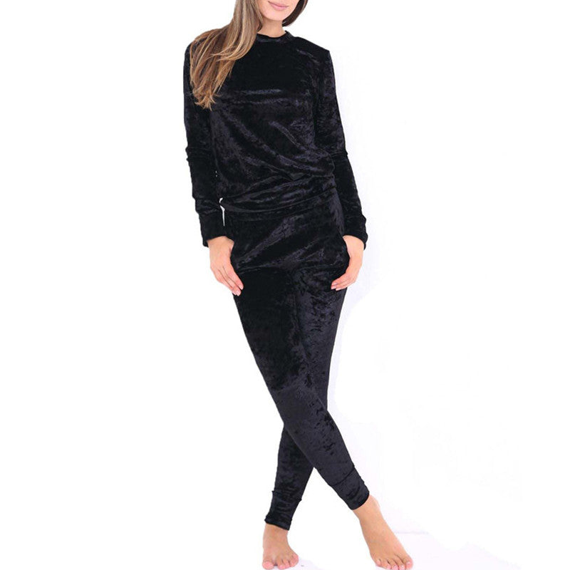 🤯 You won’t believe this! Women's Long Sleeve Dark Velour Urbanwear Tracksuit selling at £21.00 🤯
by Young Savage  ⏩ bit.ly/3sovxQd
🚀 Selling out fast so be quick! 🚀