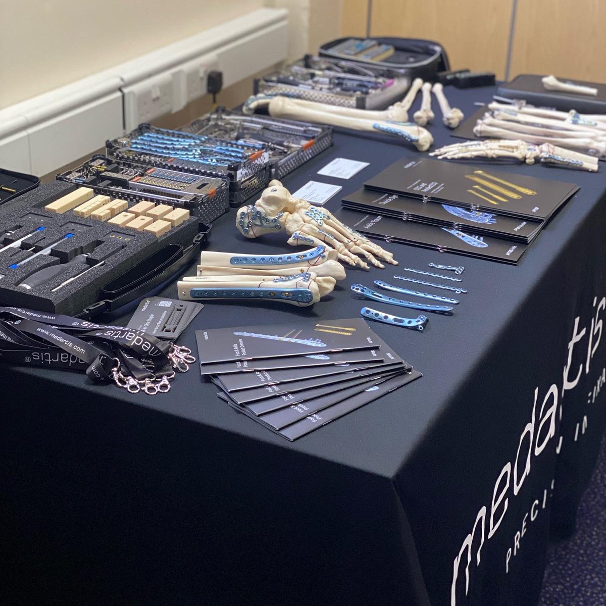Medartis_UK's tweet photo. Change of scenery for a Monday! Today’s set up with Sophie and Paul at the Orthopaedic Primary Care meeting in Rotherham. 

#medartis #medartisuk #orthopaedics #trilock #orthopaedicimplants #orthopaedicprimarycare https://t.co/HS3KL0MyrS