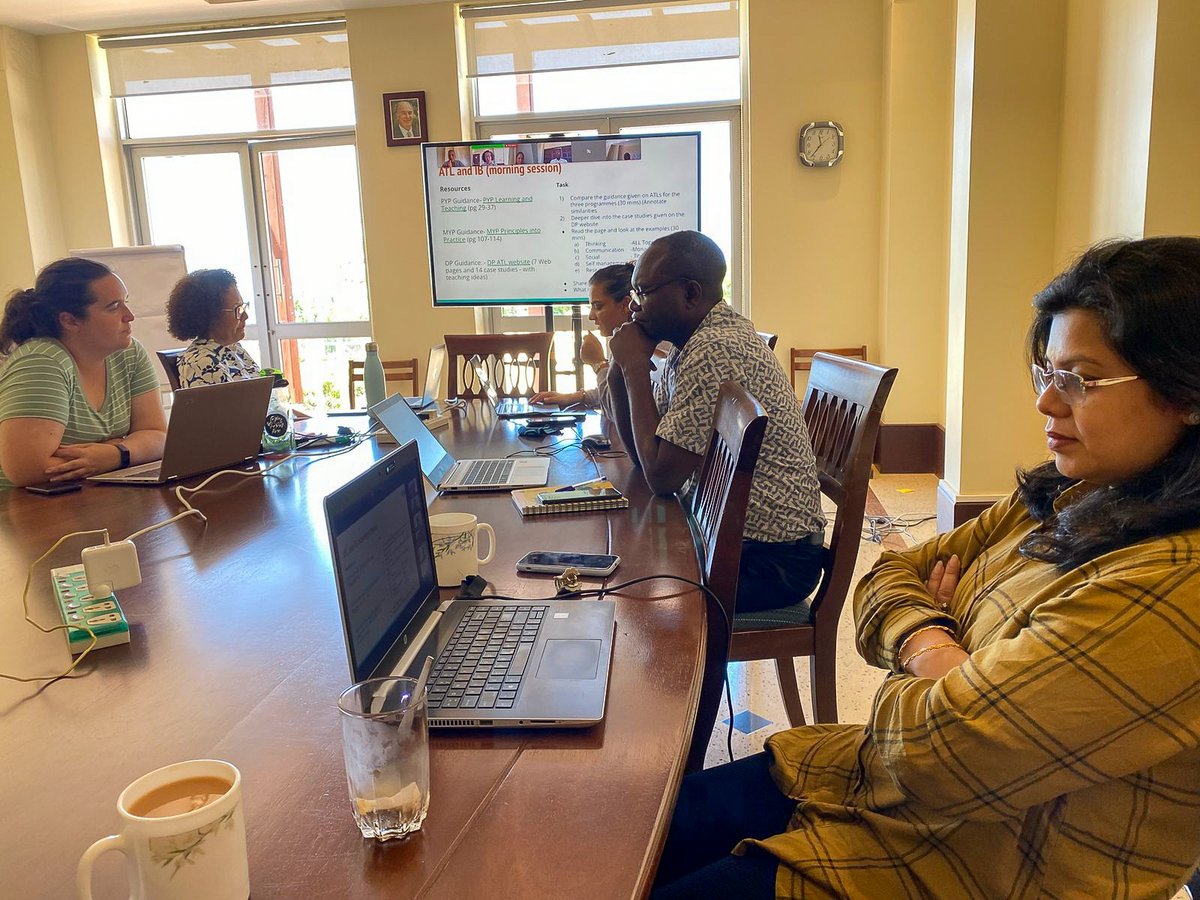 AKAcademies's tweet photo. Recently, our Primary Years Programme coordinators from across the Network gathered at the #AgaKhanAcademyMombasa for their first face-to-face collaborative curriculum planning since February 2020! We love seeing our staff from all the campuses coming together &amp; working together! https://t.co/HdT8L4FJuo
