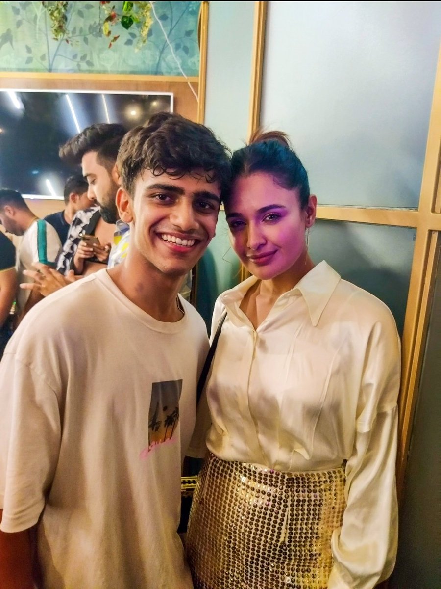 24Yashhh's tweet photo. With the power couple themselves!!!
@princenarula88 @yuvikachoudhary
#LockUppSuccessParty #Privika https://t.co/Y5iKl0cpqP