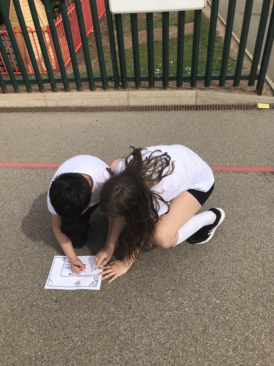 MrS_OLOS's tweet photo. In PE this morning the children took part in an orienteering challenge around school!! They used there map skills to find the control points which was great to see!! 🗺 https://t.co/2ikDQhTgsu