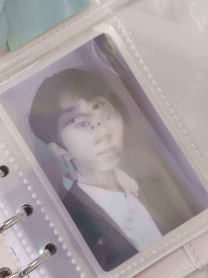 yrellwonnie's tweet photo. — #yrellmails 🗯 | #lovezhanna
jungwon hype lenti came home, aaaa the sparks! thank you sm @02pjscartz 🖤 sobrang safe ng packaging and ang ganda pa huhu >< https://t.co/Tui45qKk29