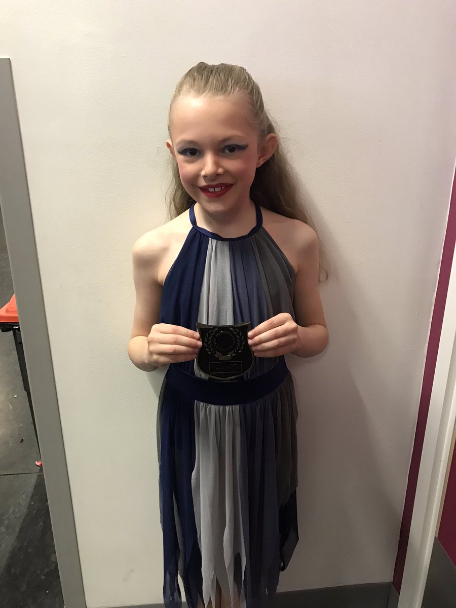 rachcptr's tweet photo. @WestBrettonJI @WestBrettonJIPE Freya had a fabulous time at the Steel Valley Easter dance competitions, winning a few medals over the 4 days 🤩 Freya was then presented with the Endeavour Cup ❤️ Super proud Mummy &amp; Daddy moment, absolutely blown away 🥰 well done Freya 🤩🏆 https://t.co/hfZshpaF7p