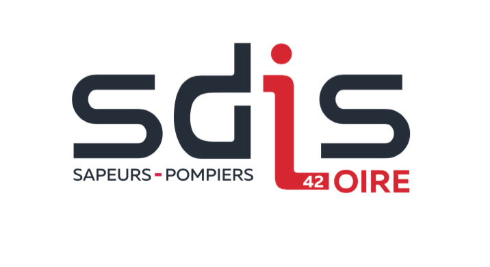 sdis42's tweet photo. Hier, lors d’un incendie d’un bâtiment désaffecté à Montbrison, 3 #pompiers du #sdis42 blessés suite à l’explosion d’une bouteille de gaz.Hospitalisés, ils ont pu regagner leur domicile ce matin. Nous leur apportons tout notre soutien et leur souhaitons un prompt rétablissement. https://t.co/SoNCt66Yqp