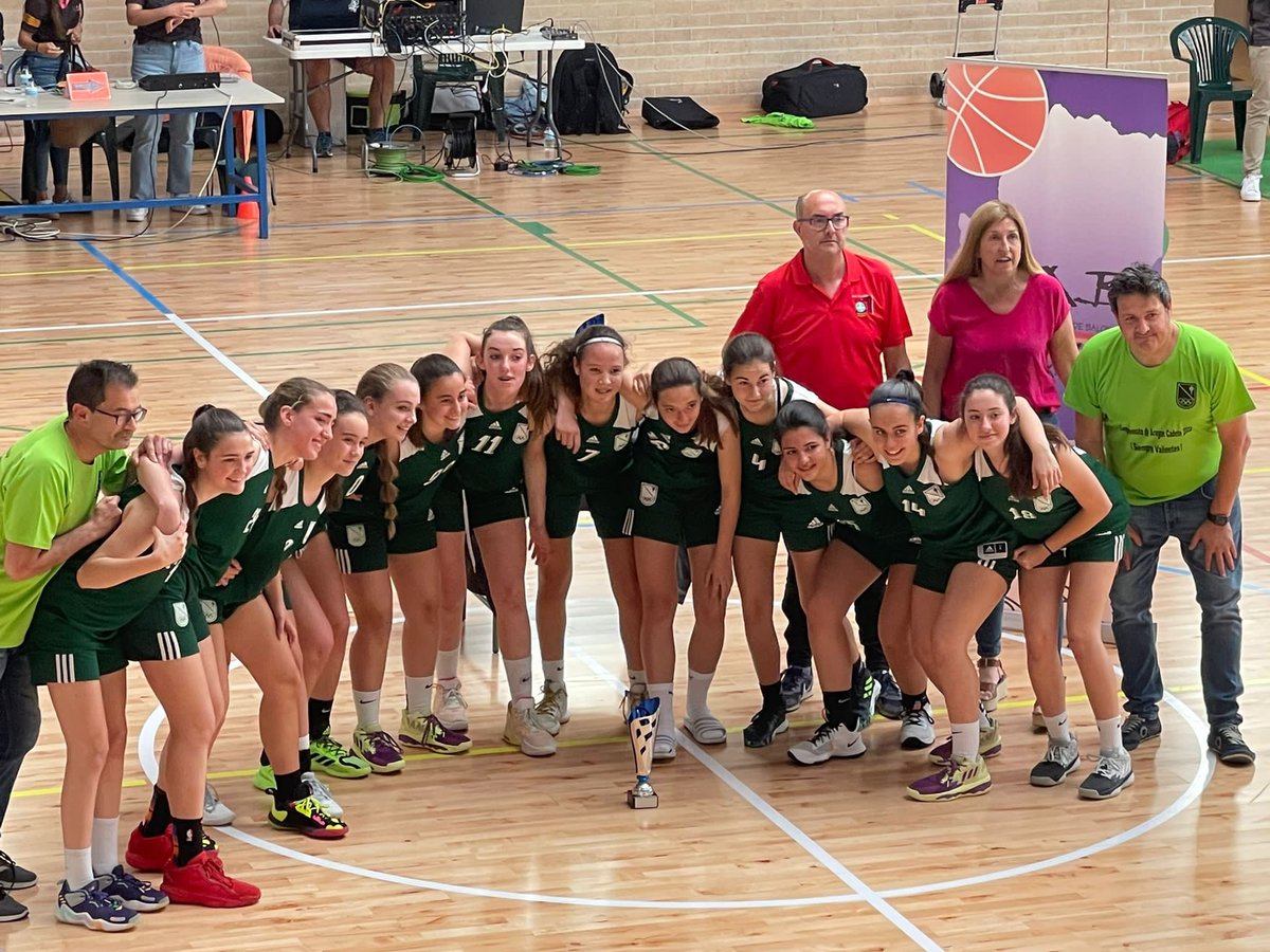 stcbaloncesto tweet picture