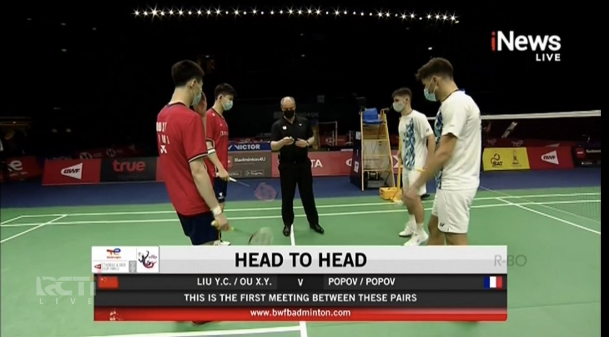 BadmintonTalk's tweet photo. Setelah beristirahat selama 2 jam, kini Christo Popov turun lagi di partai kelima bersama Toma.

#TUC2022 https://t.co/BBSY3vdsDF