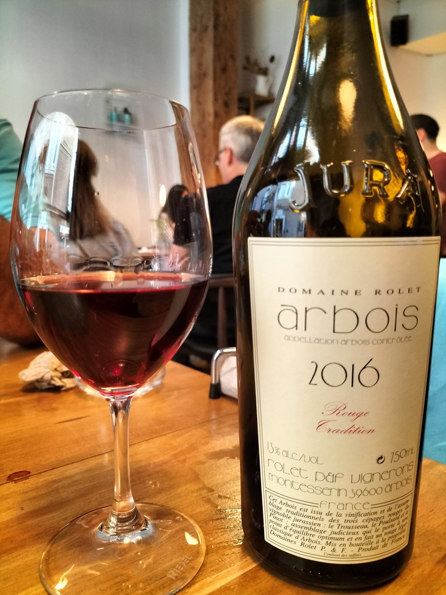 PhilMugford's tweet photo. Just a couple of the wines recommend by Gustavo in #Cedron in #Madrid yesterday and thoroughly enjoyed by our lunch party. A sommelier of some pedigree and wise beyond his years. No photo but the wonderfully aromatic #Torrontés by @BodegaColome my personal favourite. https://t.co/ztomWsxk0T