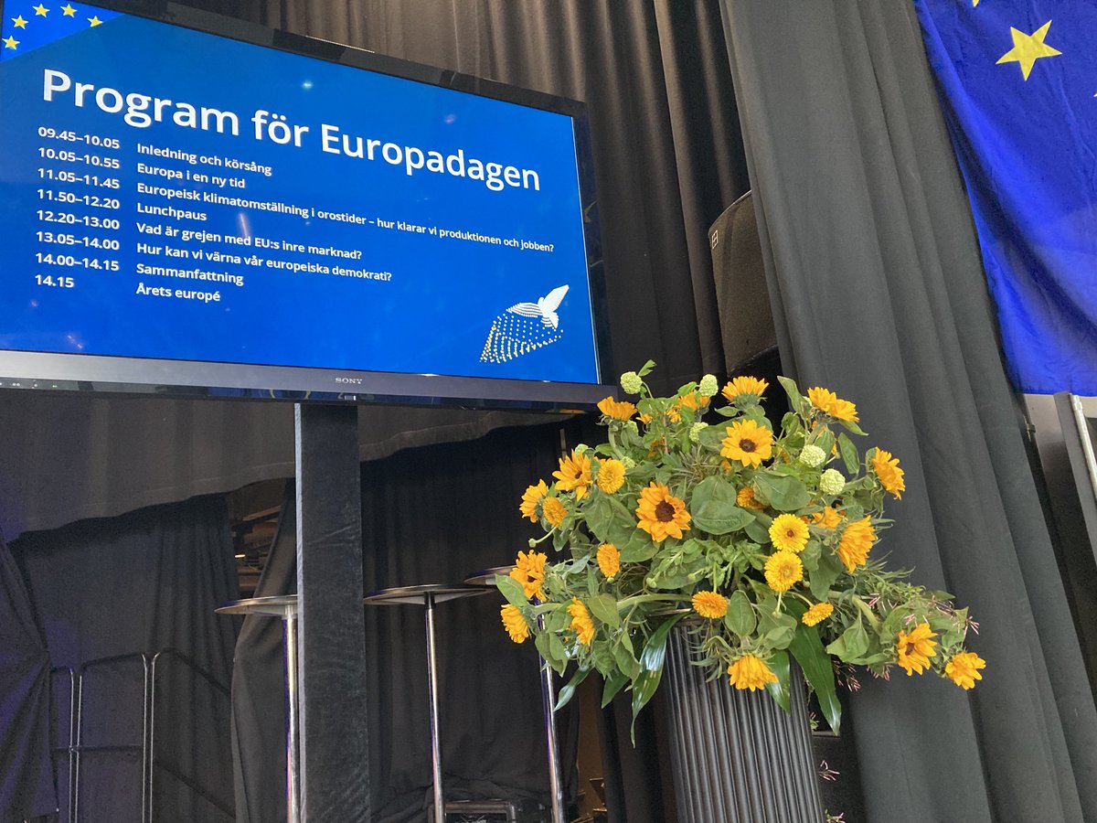 Europarl_SV's tweet photo. Missa inte att vi firar #Europadagen på Kulturhuset idag. Vi inleder med körsång kl. 9:45 med Adolf Fredriks musikklasser https://t.co/uJWWb3ClHz