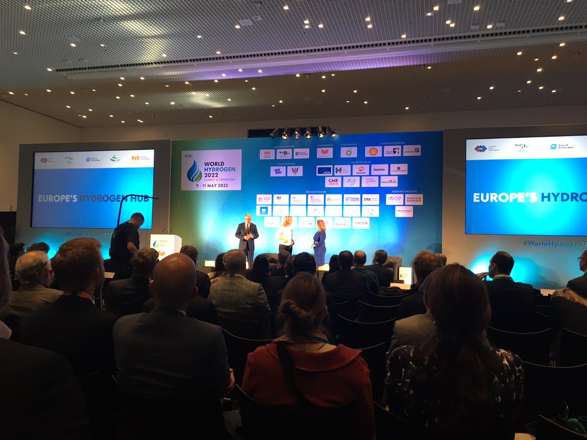 #WorldHydrogenSummit2022 is gestart! Meer dan 180 organisaties die werken aan ons toekomstige #energiesystemen komen samen in #Rotterdam, met mooie innovaties uit #OostNederland <a href="/provgelderland/">Provincie Gelderland</a> @Oostnlnl <a href="/economicboard/">The Economic Board Regio Arnhem Nijmegen</a> <a href="/vnoncwmidden/">VNO-NCW Midden</a> <a href="/ProvincieOV/">Overijssel</a> <a href="/StichtingKiemt/">Kiemt</a> <a href="/gemeentearnhem/">Gemeente Arnhem</a>