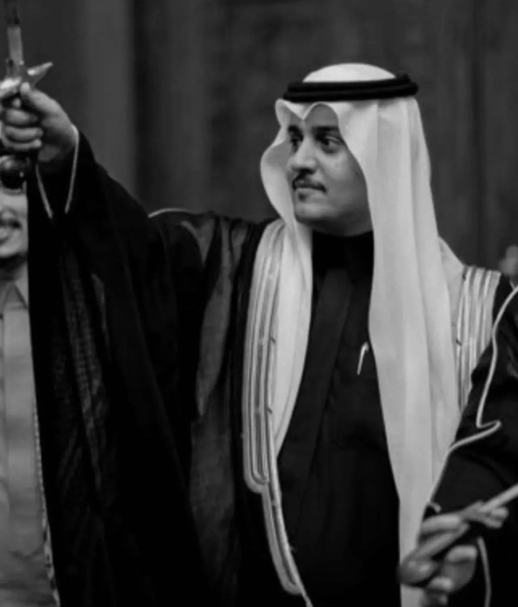 اللهم ارحم عبدك فيصل واغفر له واسكنه الفردوس الاعلى من جناتك وثبته عند السؤال ياكريم- كان طيّب الخلق بشوش الوجه نعم الاخ ونعم الصديق تغمده يارب بواسع رحمتك.
#فيصل_العيدي