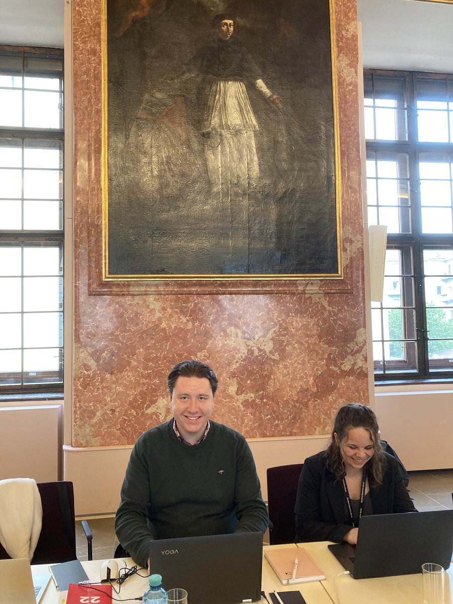 Bernd_Fesel's tweet image. In prep of #ECIS22 - european creative industries summit on green #skills and great #green economy. thx to @cis_community and @SchrempfE in #Graz #Design Month