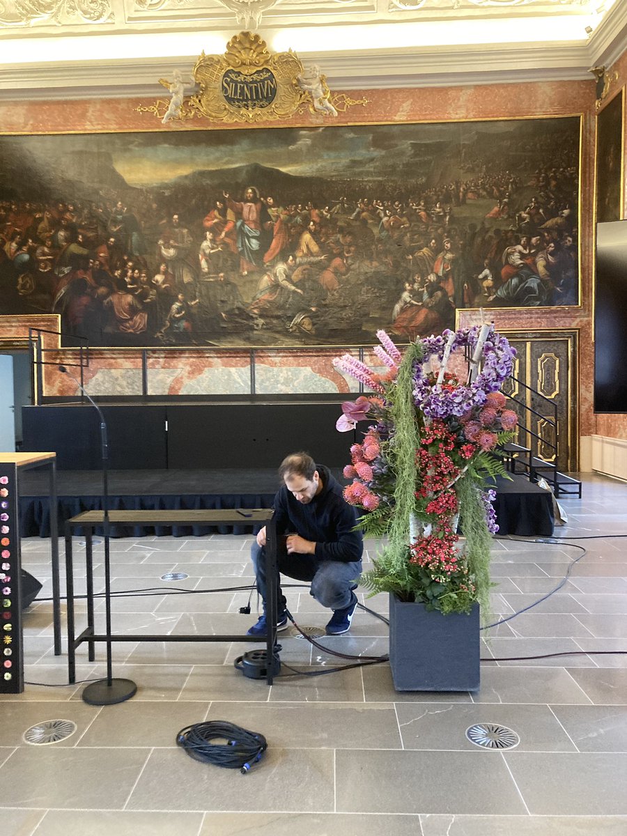 Bernd_Fesel's tweet image. In prep of #ECIS22 - european creative industries summit on green #skills and great #green economy. thx to @cis_community and @SchrempfE in #Graz #Design Month