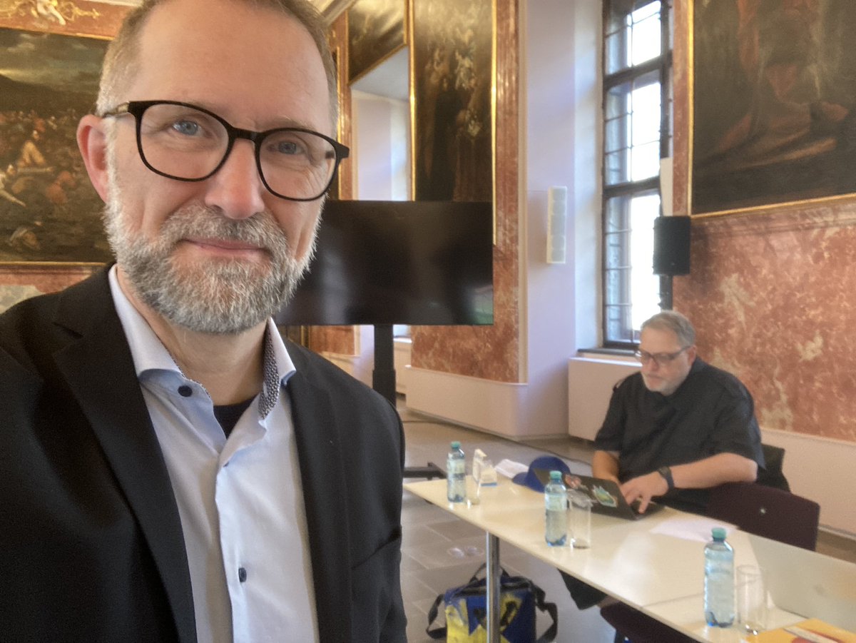 Bernd_Fesel's tweet image. In prep of #ECIS22 - european creative industries summit on green #skills and great #green economy. thx to @cis_community and @SchrempfE in #Graz #Design Month