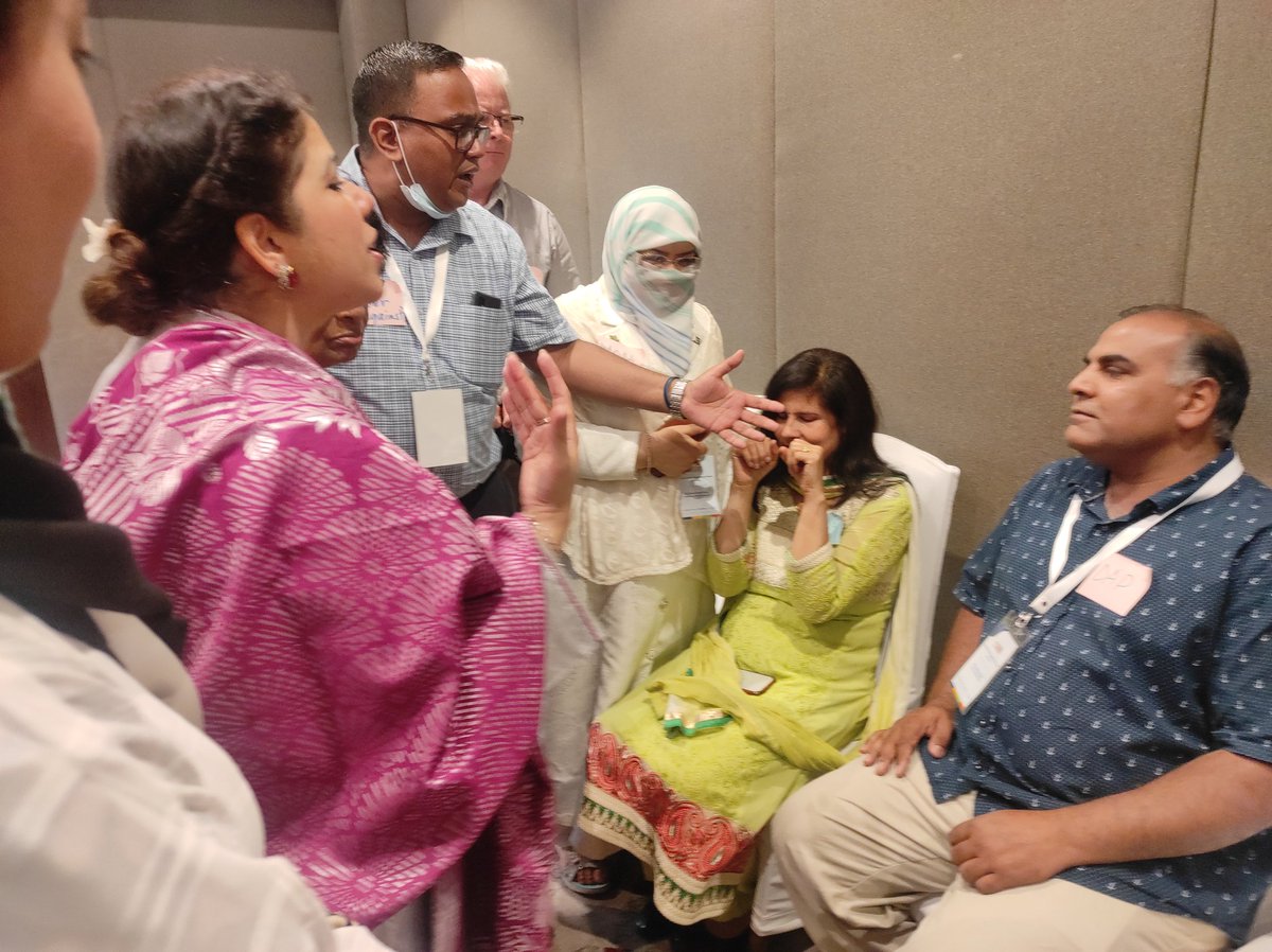 jimmy_acrl's tweet photo. .@religions4peace #SouthAsiaFaithForum ~ Group role play on child marriage brought out the barriers and drivers that influence decisions at different levels. Child marriage is a key challenge and needs mutli-sectoral approach to address @JLIFLC @UNICEFROSA https://t.co/IXIdElXBgF