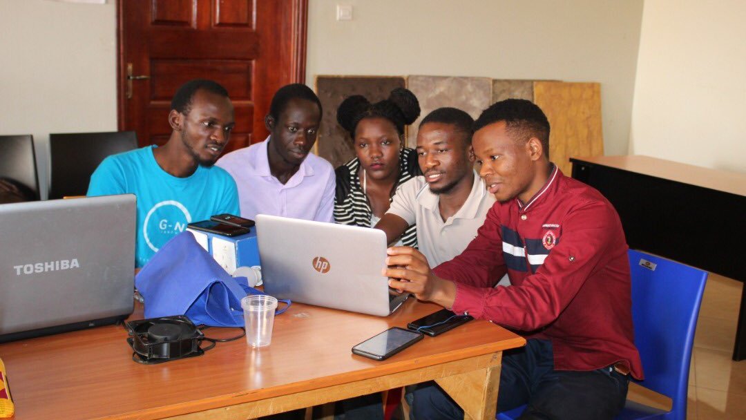 UNDPUganda's tweet photo. To all our followers and friends, what are your thoughts on Uganda's start-up ecosystem❓ What are the critical actions we must take for Ugandan start-ups to succeed❓
Comment below👇
#Timbuktoo #FutureSmartAfrica #FutureSmartUNDP #YouthInnovation #StartupsSolveProblems https://t.co/y0O3pg7EuG