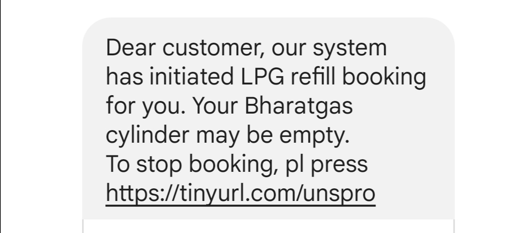 BSarvesan's tweet photo. @BPCLimited I am getting a message from BPCL like below. Are this message is from BPCL? what is this about? https://t.co/azLnR5tZkv