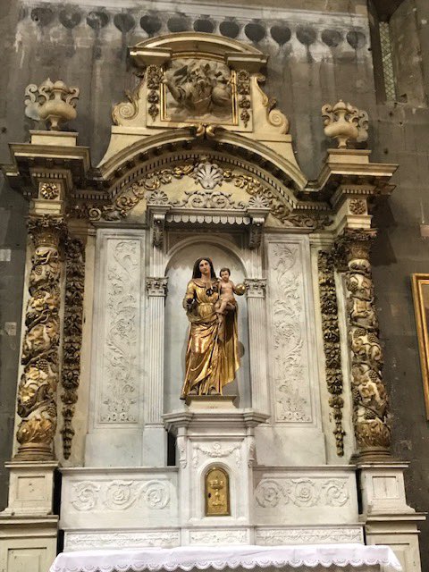 RosairedeFrance's tweet photo. Temple de l’Esprit Saint, priez pour nous 
Collégiale Saint Barnard, Romans sur Isère (26) via Sybille https://t.co/qggF7xMKRm