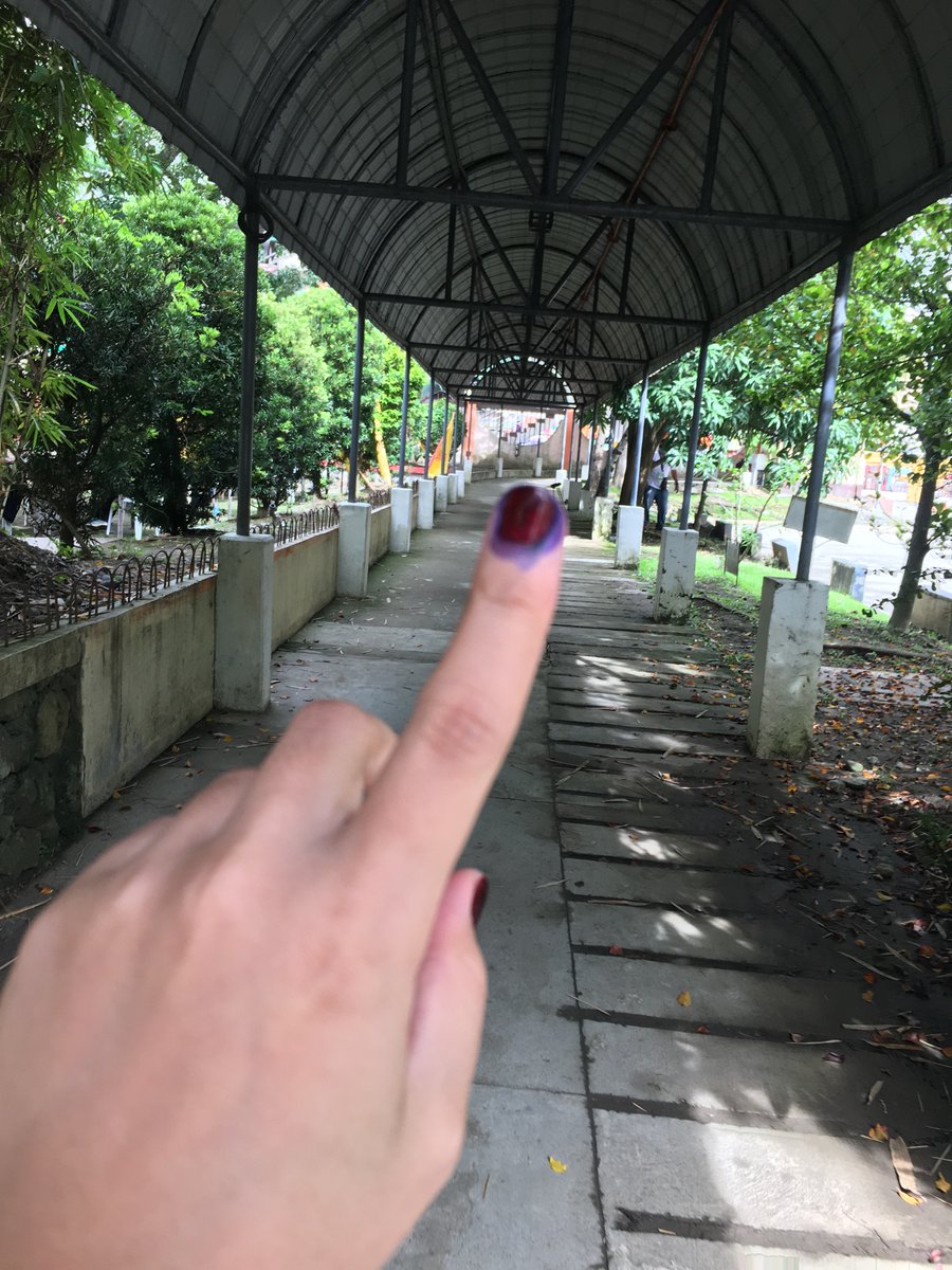 VistadosSpirit's tweet photo. Waited in line for almost  3 hours but I have endured far worse enrollment lines 😅 
For a better future.
#FirstTimeVoter https://t.co/9svBeHVU6v
