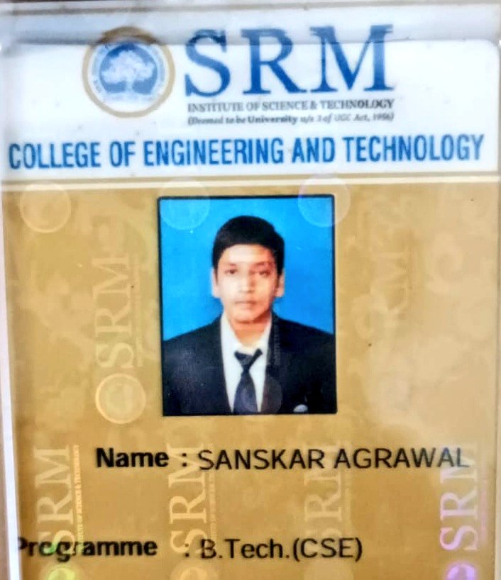 DeepikaBhardwaj's tweet photo. 20yr old Sanskar Agarwal was found dead under mysterious circumstances on May 5 at the campus of @SRM_Univ 

College isn't cooperating with his family at all. Just bluntly telling them, he committed suicide. Parents haven't been allowed to see his room, take his mobile. WHY https://t.co/IBKbrTdMgp