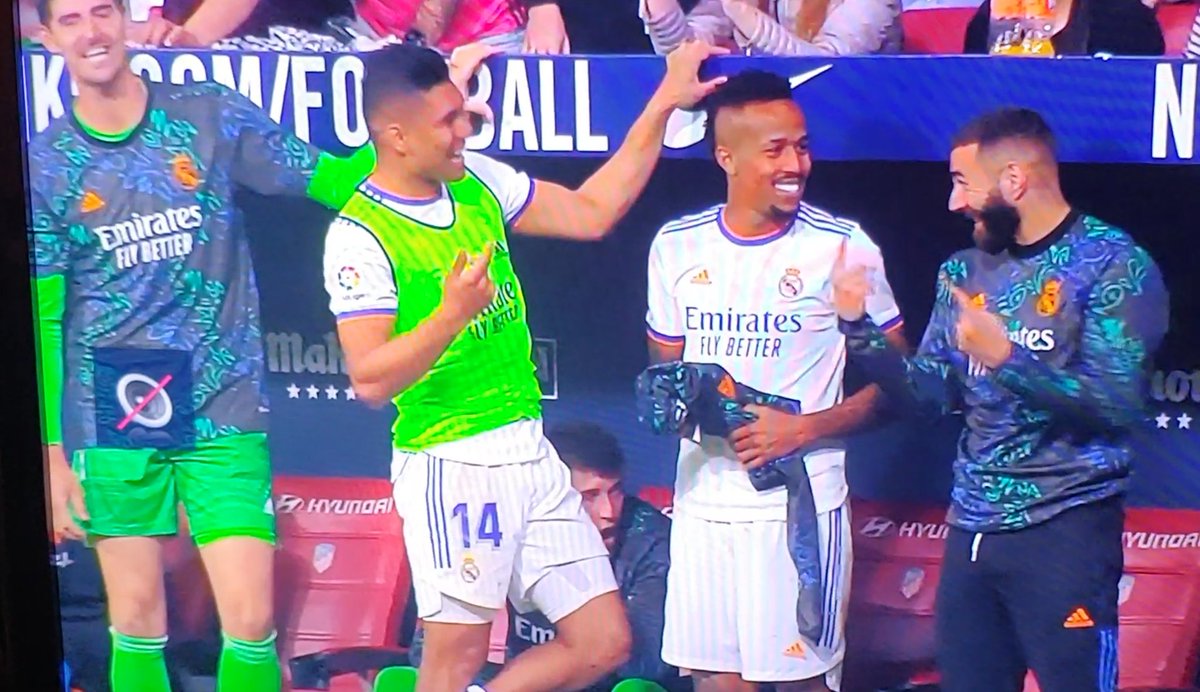Alelozanoo2's tweet photo. Ostia no me lo creo que ayer le dieron la vuelta al campo JJAJAJAJAA y nosotros asi https://t.co/n6d4FOrzXw
