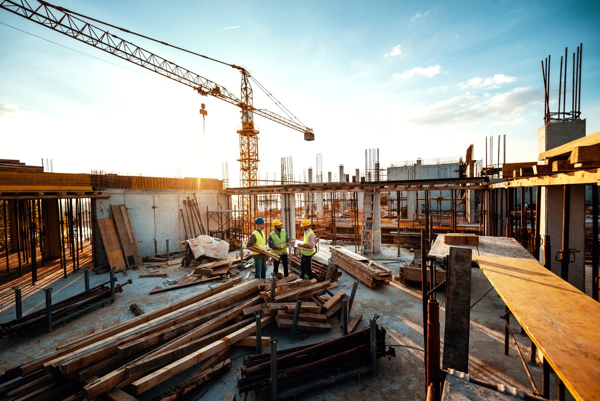 📈 Enquête sur le #CarnetDeCommandes dans le #GrosOeuvre en mars 2022 : augmentation de 0,4 % sur un mois mais baisse de 2,6 % sur un an. 

Consultez les résultats de l'enquête ⤵️
ffbatiment.fr/actualites-bat…

#bâtiment #construction
