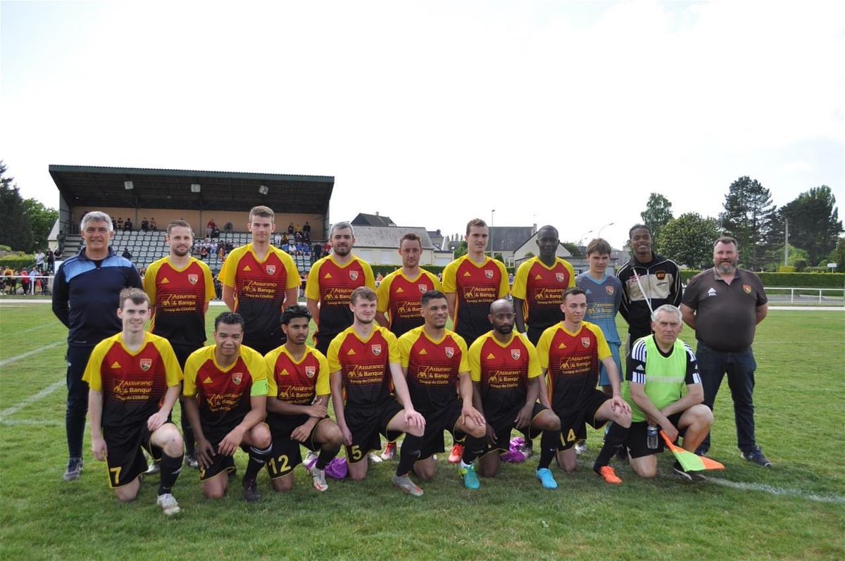 ussmso's tweet image. Warmed Omari était parmi nous ce dimanche !

Passé par l’USSMSO en U11 et U13, il évolue actuellement au Stade rennais et en équipe de France Espoirs 

De très beaux souvenirs pour nos licenciés et supporters.

⬇️🔴🟡