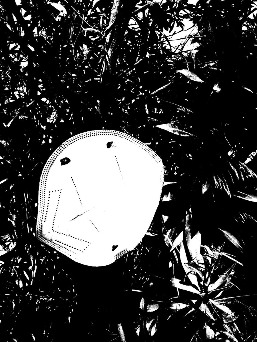 wowahuang's tweet photo. #Funera for #facemask #athens #greece #photography #monochrome #documentaryphotography https://t.co/7dFATTpREq