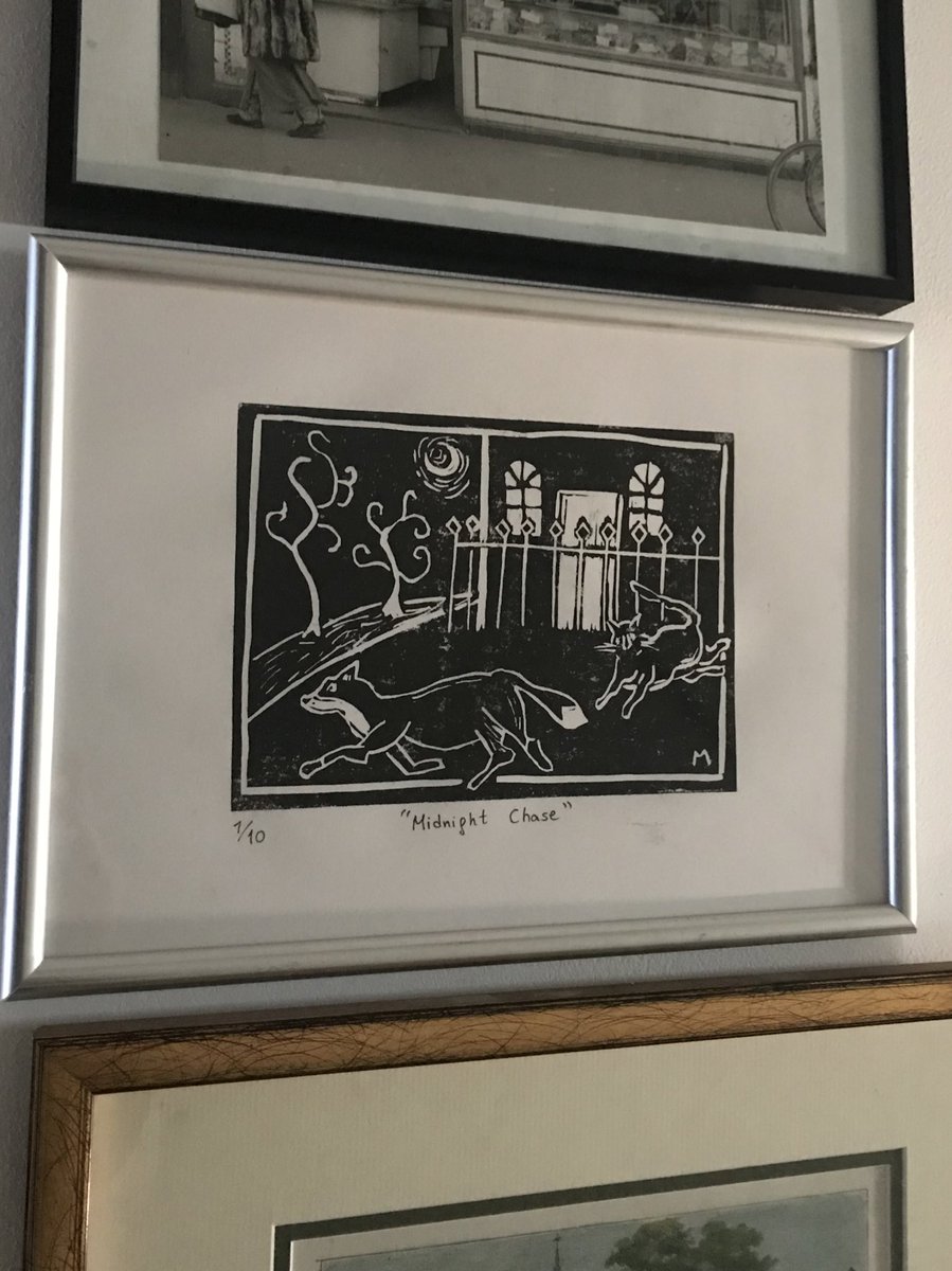 LondonDreamtime's tweet image. Absolutely love love love my “midnight chase” Lino print by @darkartopia