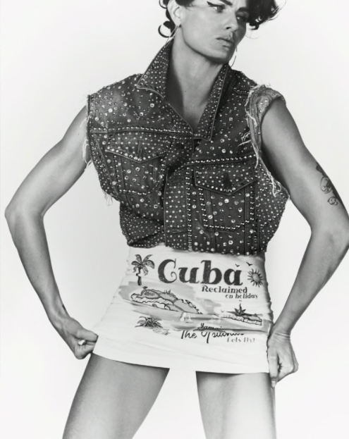 paper_muse's tweet photo. #HolidayMagazine #Cuba/ https://t.co/AnWHpYct92: FUGA CUBANA #IsabeliFontana, #KerolynSoares & #MaríaKhan, Photo #ThueNørgaard, Styling #EmmanuelleAlt
#SS22 #패션사진 #화보 #봄여름호 #쿠바 https://t.co/dFufone1Zb