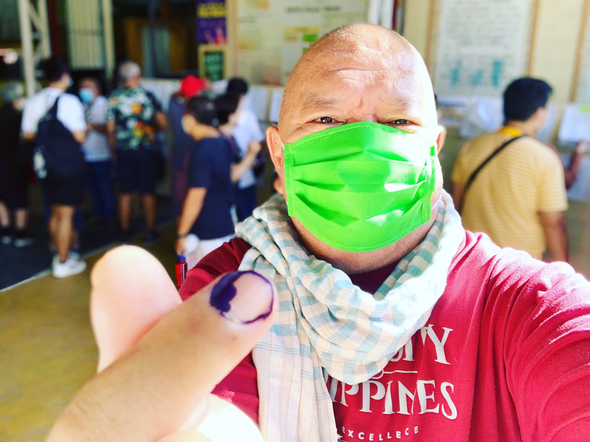 Dahil mahal ko ang Bayan ko. 😊❤️🙏🇵🇭 
#Halalan2022