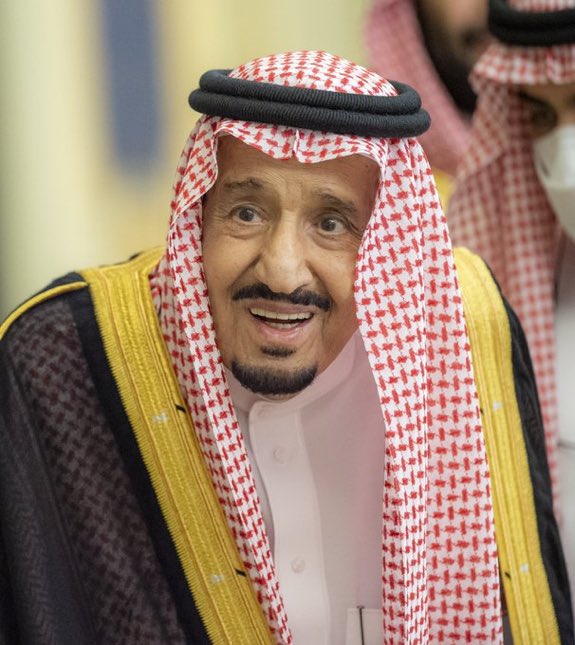 #الملك_سلمان           سلامتك ياحبيب الشعب