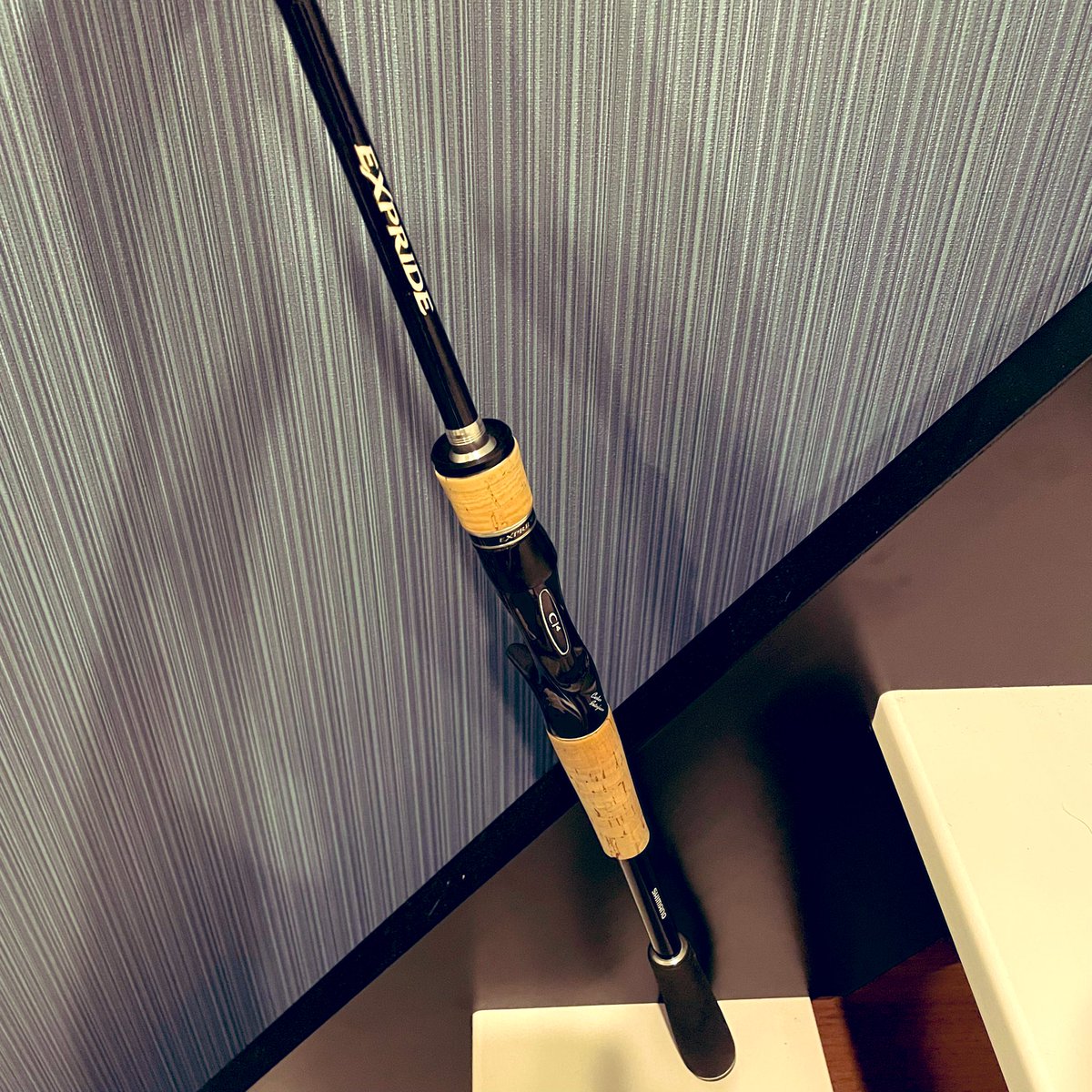 erukon8192's tweet photo. 先日投稿したこの竿、プレゼントします❗️この竿見た時学生時代に買えてたらくそ嬉しかったやろなって思ったので学生さん又はお子様のいるご家庭にお渡ししたいです☺️
このツイートをリ���イート＋何かしらコメントをくれた方にプレゼントします🎁
企画には参加しないよって方も拡散頂ければ助かります🙇‍♂️ https://t.co/PN7aaEOaOo