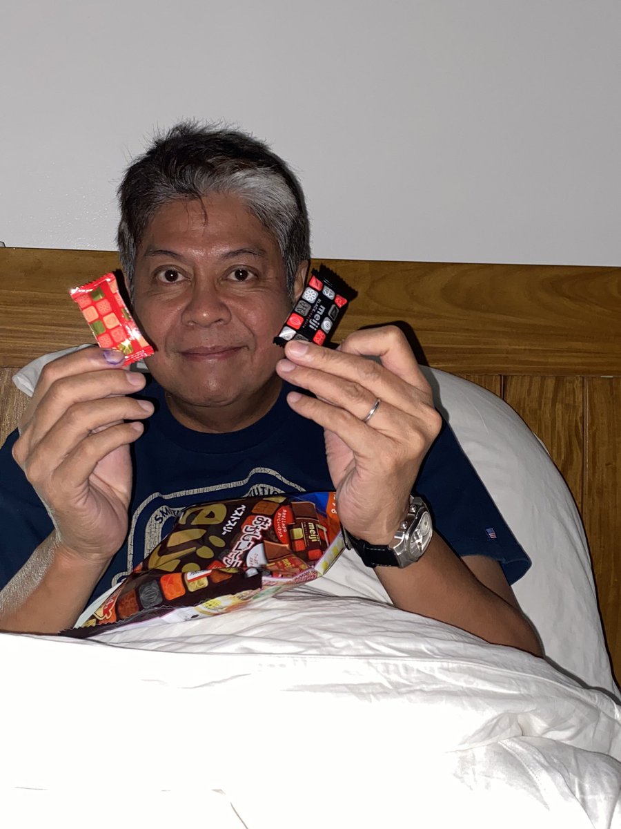 kakiep83's tweet photo. rt shawie’s chocolate boy for luck https://t.co/Z09rtOF4YT
