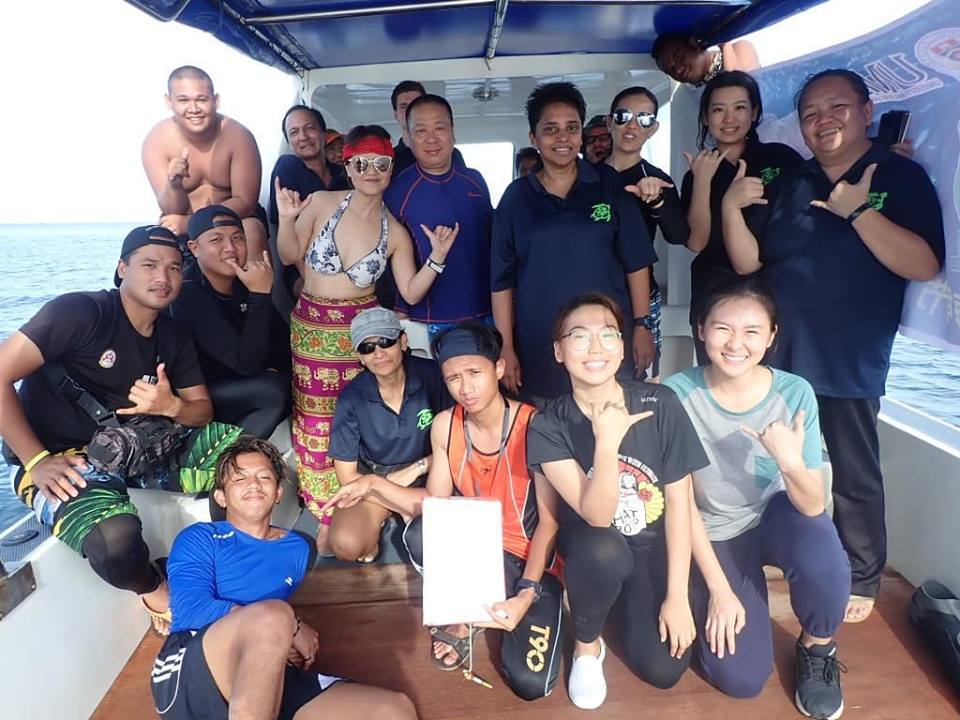 Borneo_Divers's tweet photo. Throwback to our 2019 Mabul World Turtle Day. |
Don't miss the opportunity to join our 2022 Mabul World Turtle Day on 16 - 19 May 2022. 

reservations@borneodivers.com.my
088-222 226 
Whatsapp : 
6012-880 1085 (Winnie) , 
6013-863 5360 (Claudene) , 
6013-860 5441 (Daniel) https://t.co/t2MM6w25tR