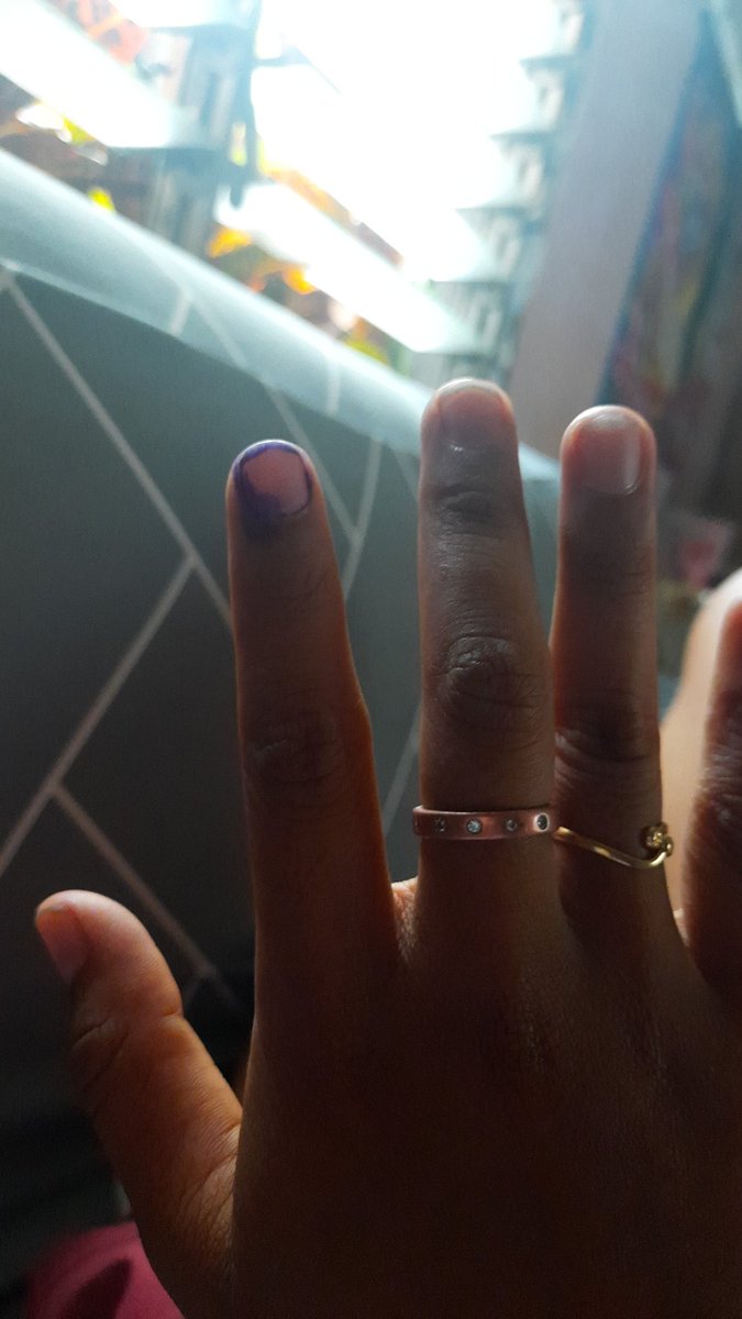 JanuaryjoyJ's tweet photo. @Benggadora08 #LeniRobredoForPresident https://t.co/RO4fqd1gpG