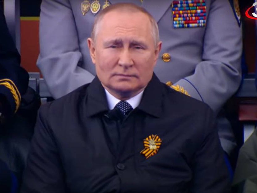 baldejjjjj's tweet photo. скинула две одинаковых картинки простите https://t.co/pA5sgiv7mW