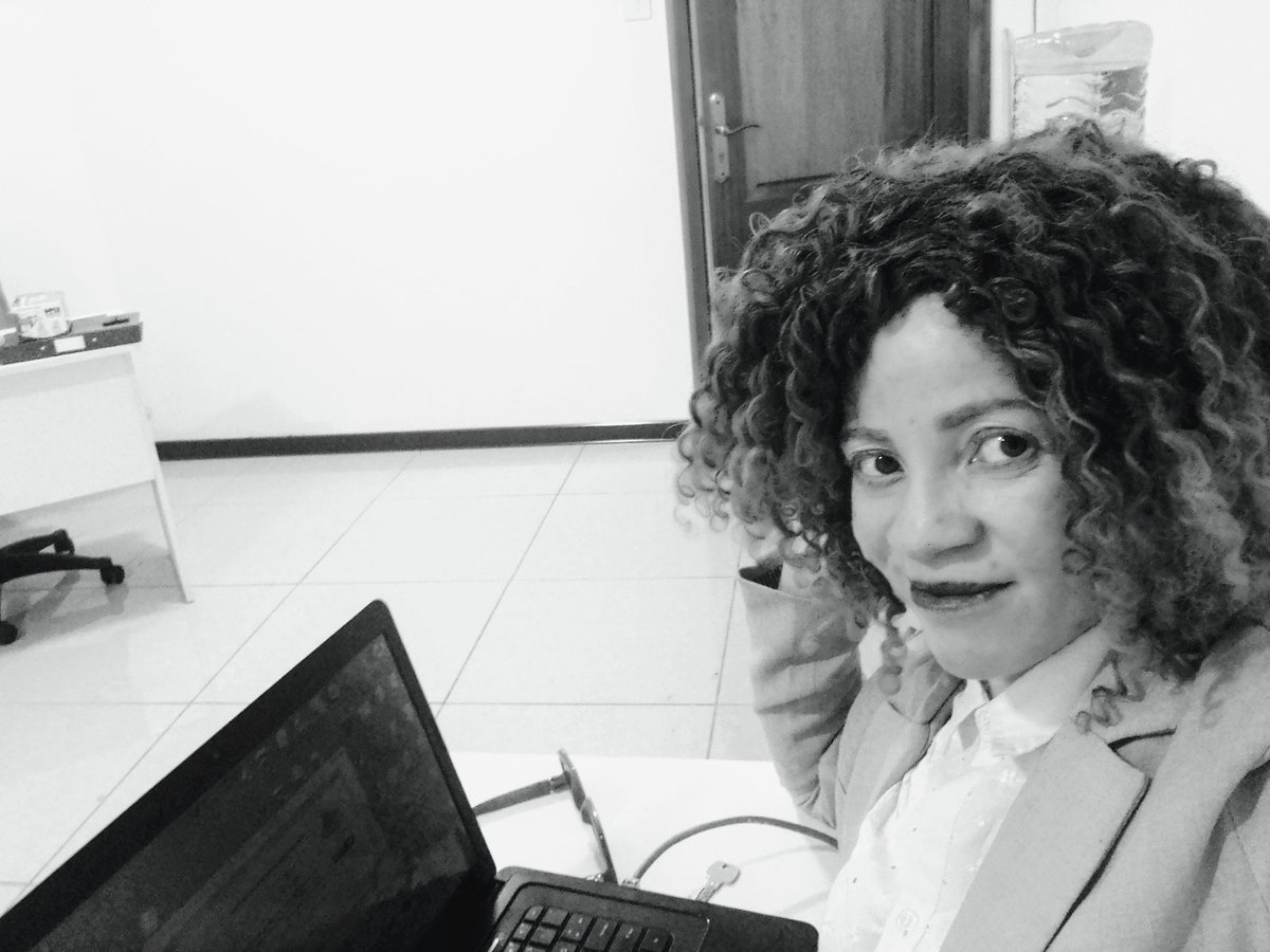 InuaMlemavu's tweet photo. Its a Monday morning and being in a nice and quiet place like FME Coworking SPACE makes my day run smoothly. 
We are located at the kikuyus  gardens arcade 3rd Flr Suit B4.
Come Let's exchange wisdom over a mug of coffee

#sharedofficespace 
#coworkingspace 
#winnersdoittogether https://t.co/QvO7fef8Dq