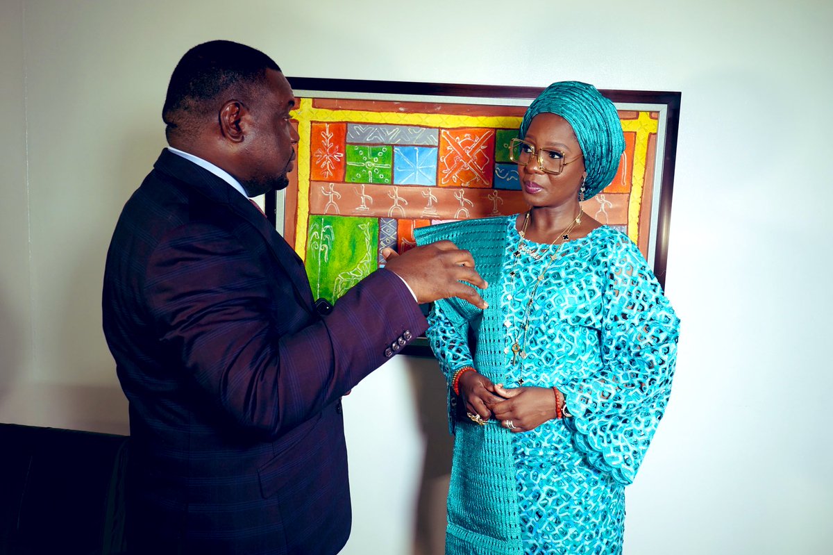 AbdulRasheedAA_'s tweet photo. Myself @AbdulRasheedAA_ with Her Excellency Ambassador (Dr) Mrs. @OlufolakeAA, First Lady @followKWSG  &amp; Founder @Ajike_Centre at a media engagement interview - Lagos 🇳🇬 
@officialCABStv 
@alkebulan_mag 
@KwaransD https://t.co/54cNhRDupH