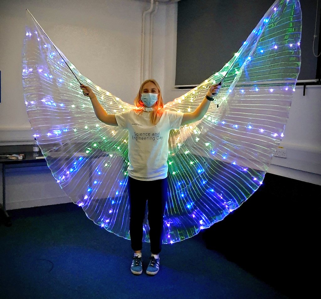 Pearl John (@pearllasergirl) on Twitter photo Alice Illes the <a href="/PhotonicsHub/">The Future Photonics Hub</a> Photonics Fairy drawing in the crowds <a href="/unisouthampton/">University of Southampton</a> #SOTSEF 2022. <a href="/SPIEtweets/">SPIE</a> and <a href="/OpticaWorldwide/">Optica</a> might like! Alice Illes the <a href="/PhotonicsHub/">The Future Photonics Hub</a> Photonics Fairy drawing in the crowds <a href="/unisouthampton/">University of Southampton</a> #SOTSEF 2022. <a href="/SPIEtweets/">SPIE</a> and <a href="/OpticaWorldwide/">Optica</a> might like!