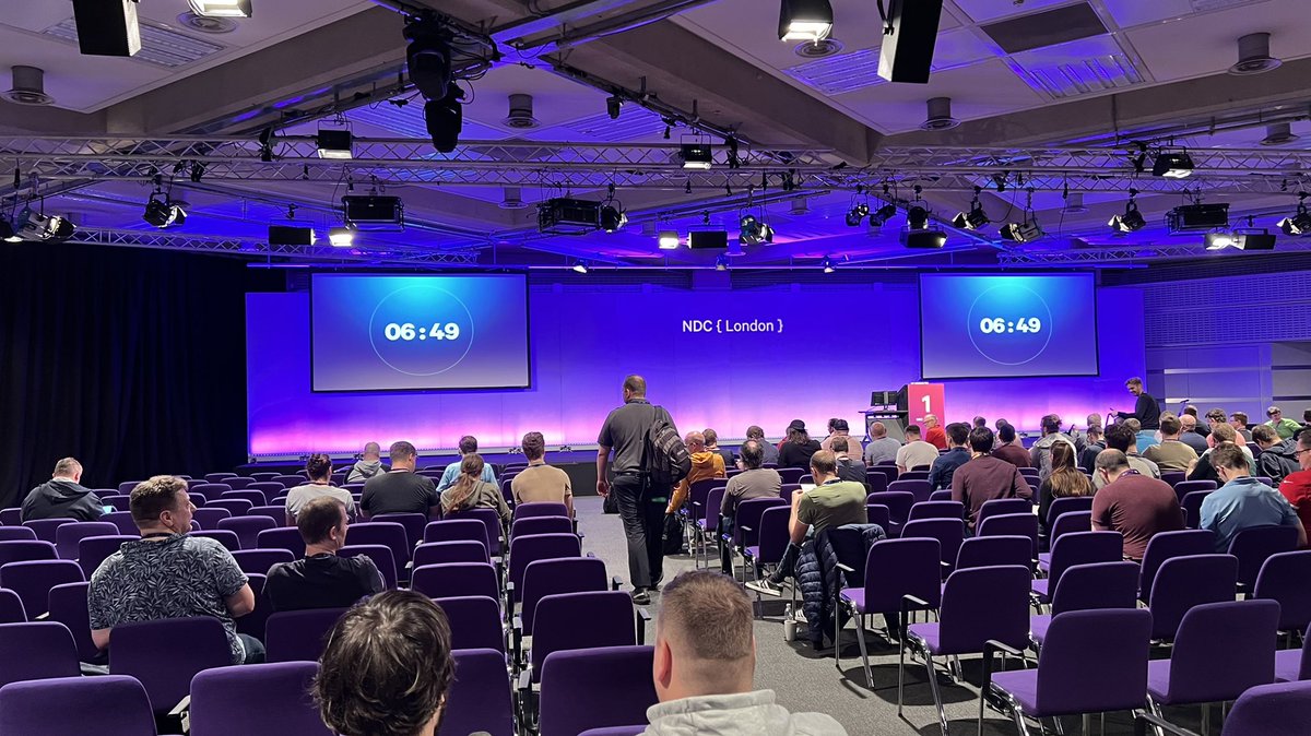 foppenma's tweet photo. Starting the week @ #ndclondon 😁 https://t.co/cCGraSW7AT