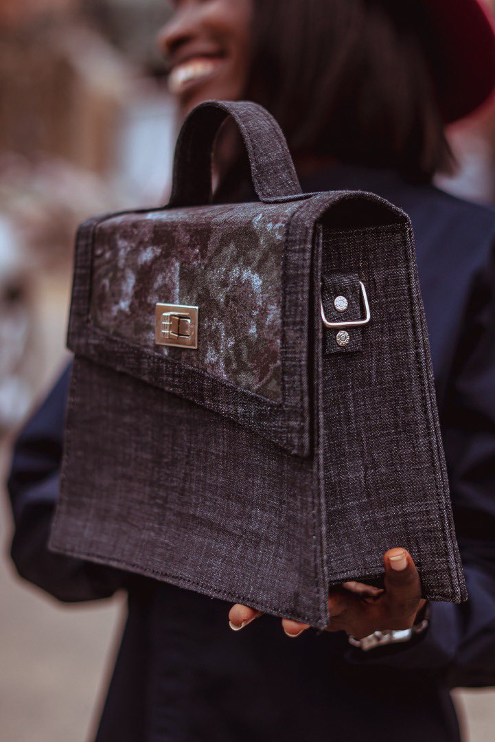 AbodundeBetty's tweet image. Product Highlight: Female Handbag
.
You see our precision in the details. 
You see our intentions in the process. 
Our art is modern, and our craft is exquisite
.
ADELEKE bag can be yours for just #5000.
.
RT