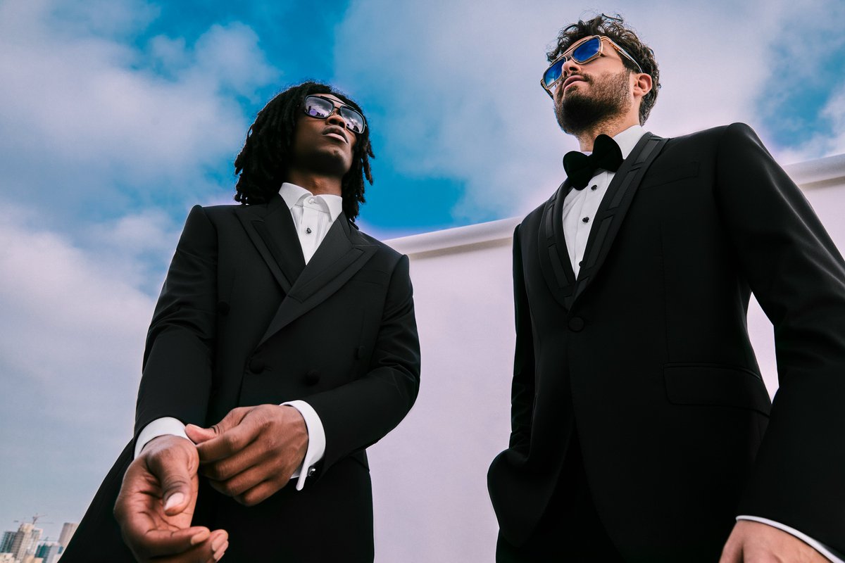 NemerSaadeWorld's tweet photo. Men in Black. 

Ｃｏｌｏｒ  Ｓｔｏｒｍ

Nemer Saade SS 2022 Collection is here ⚡️

#NemerSaade #NSss2022 #NSColorStorm #SS2022 #NemerSaadeDubai #SpringCollection https://t.co/mqLOlm4EU9