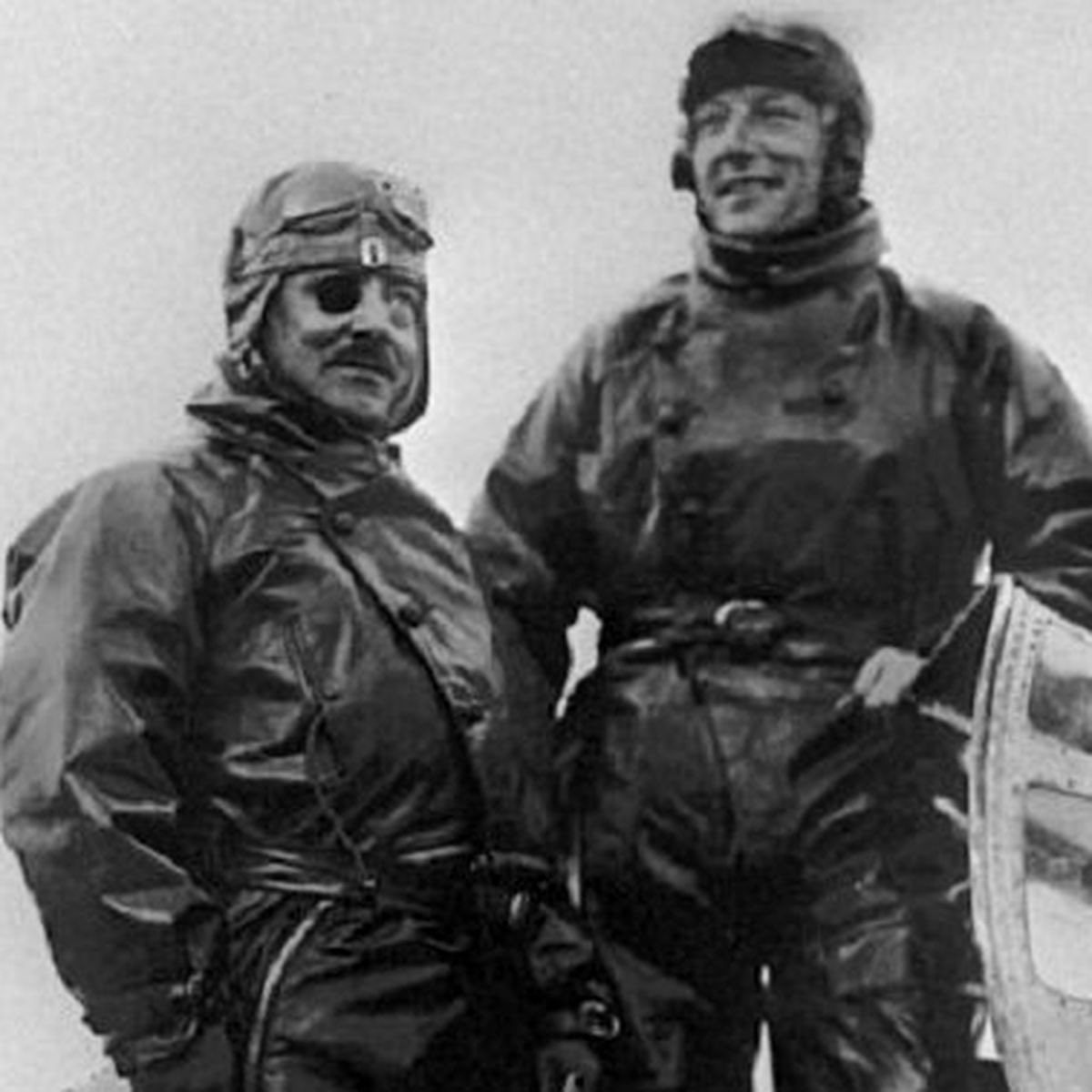 ChronoFil's tweet photo. 9 mai 1927 : Mort de Charles Nungesser.

L’As français aux 43 victoires et François Coli, un autre pilote de guerre, se tuent à bord de « L’oiseau blanc », dans leur tentative d'effectuer la 1re traversée de l'Atlantique Nord sans escale. https://t.co/nhthhfnWRU