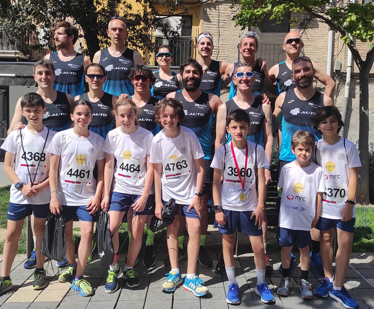 MRCIntegrales's tweet photo. Fin de semana deportivo con nuestras chicas de Osasuna que no pudieron pasar del empate, en un partido muy serio!!!
Por otro lado, la escuela  de triatlón de la SDR Arenas participó en La Vuelta a la Mejana 2022. https://t.co/DQ1Z8Y06vG