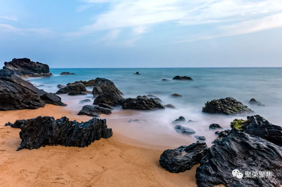 explorehainan's tweet photo. Have you ever been to Swallow Cave in Wanning? Let’s go!
#ExploreHainan #Wanning #SwallowCave #IslandAdventure #Hainan #ThisIsChina
Photos: HINEWS https://t.co/OppAJ1vcIA
