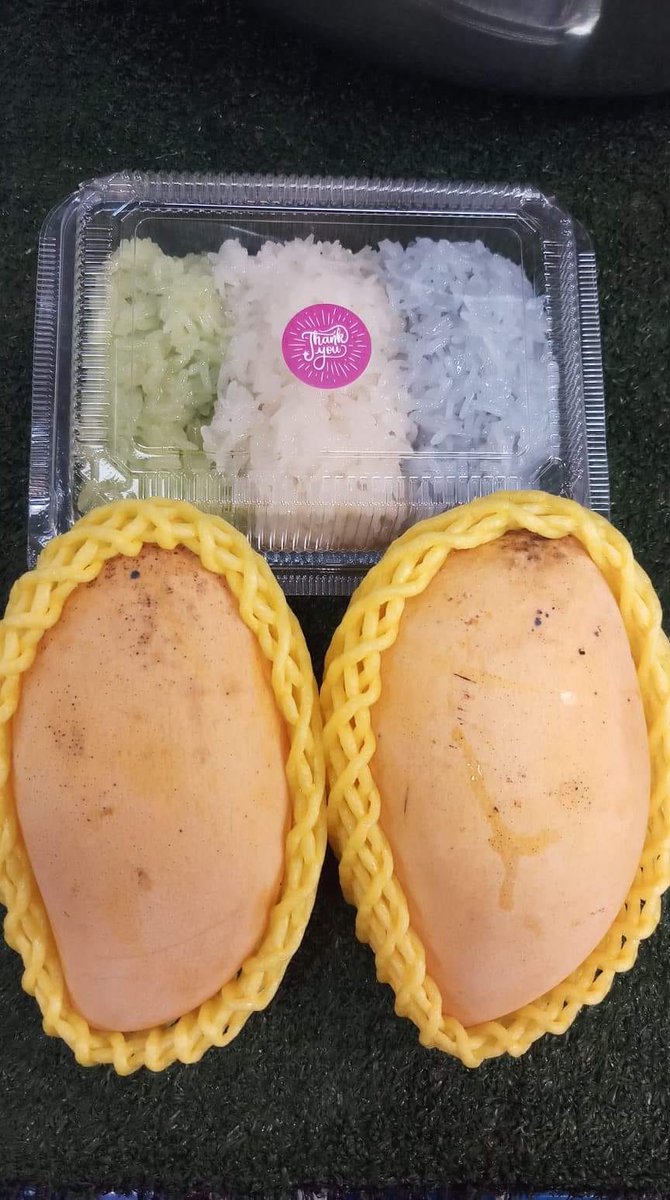 slimming_belt's tweet photo. อร่อยมากจ้า  #ข้าวเหนียวมะม่วง  ทั้งหมดนี้  220 บาท  ข้าวเหนียมมูนครึ่งโล  จุกๆๆไปเลย https://t.co/PVaBiZfjXd